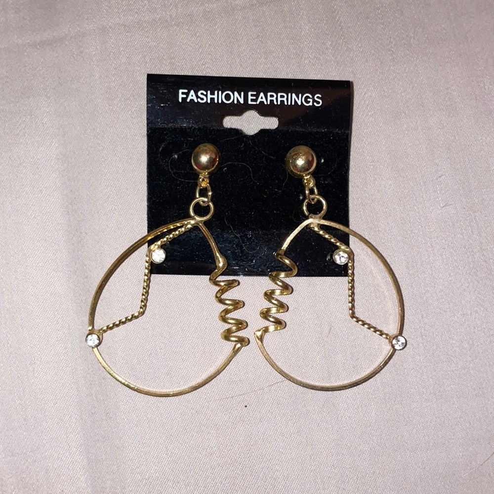 Gold hoop swirl earrings